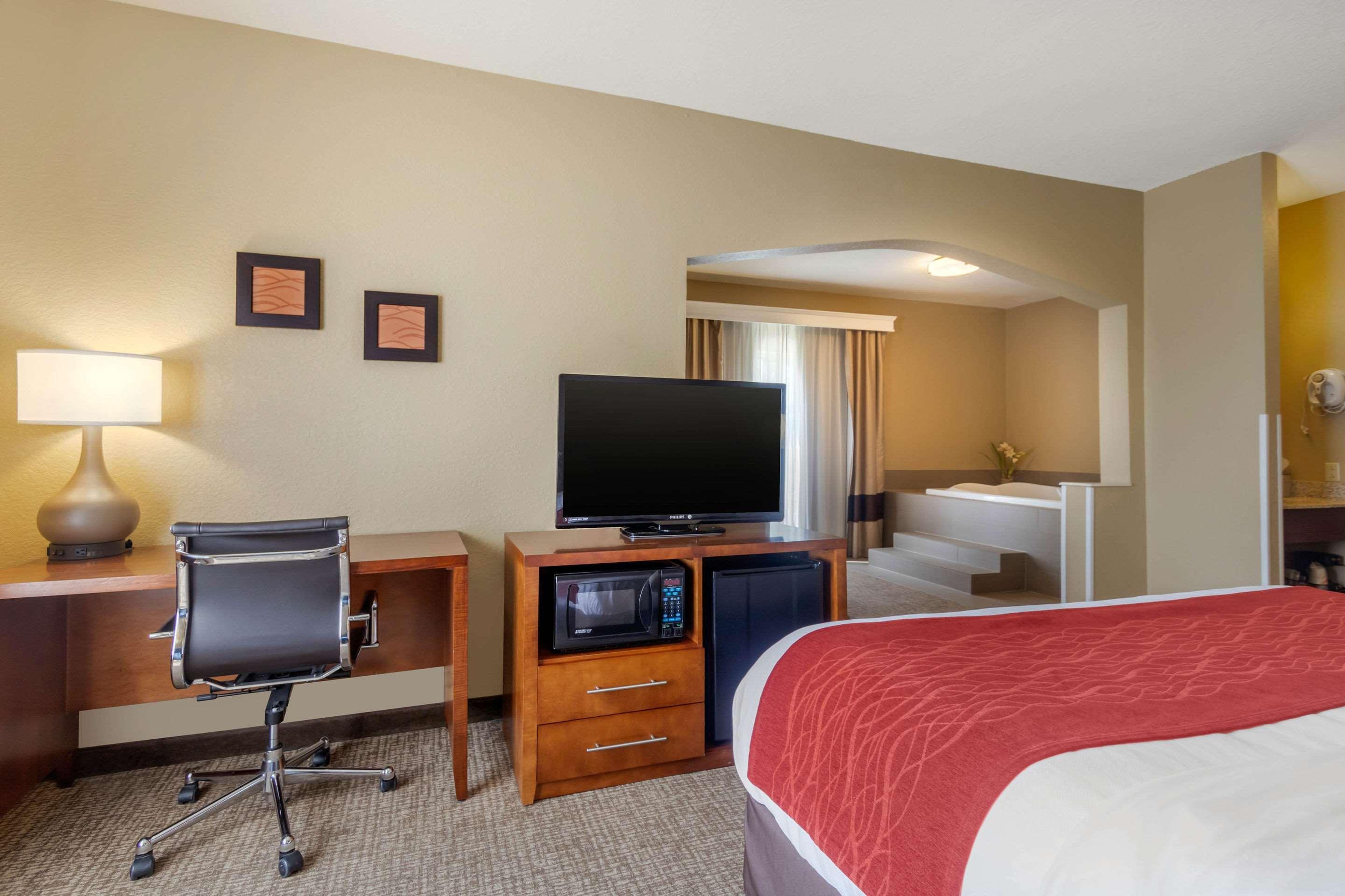 Comfort Inn & Suites Πίτσμπουργκ Εξωτερικό φωτογραφία
