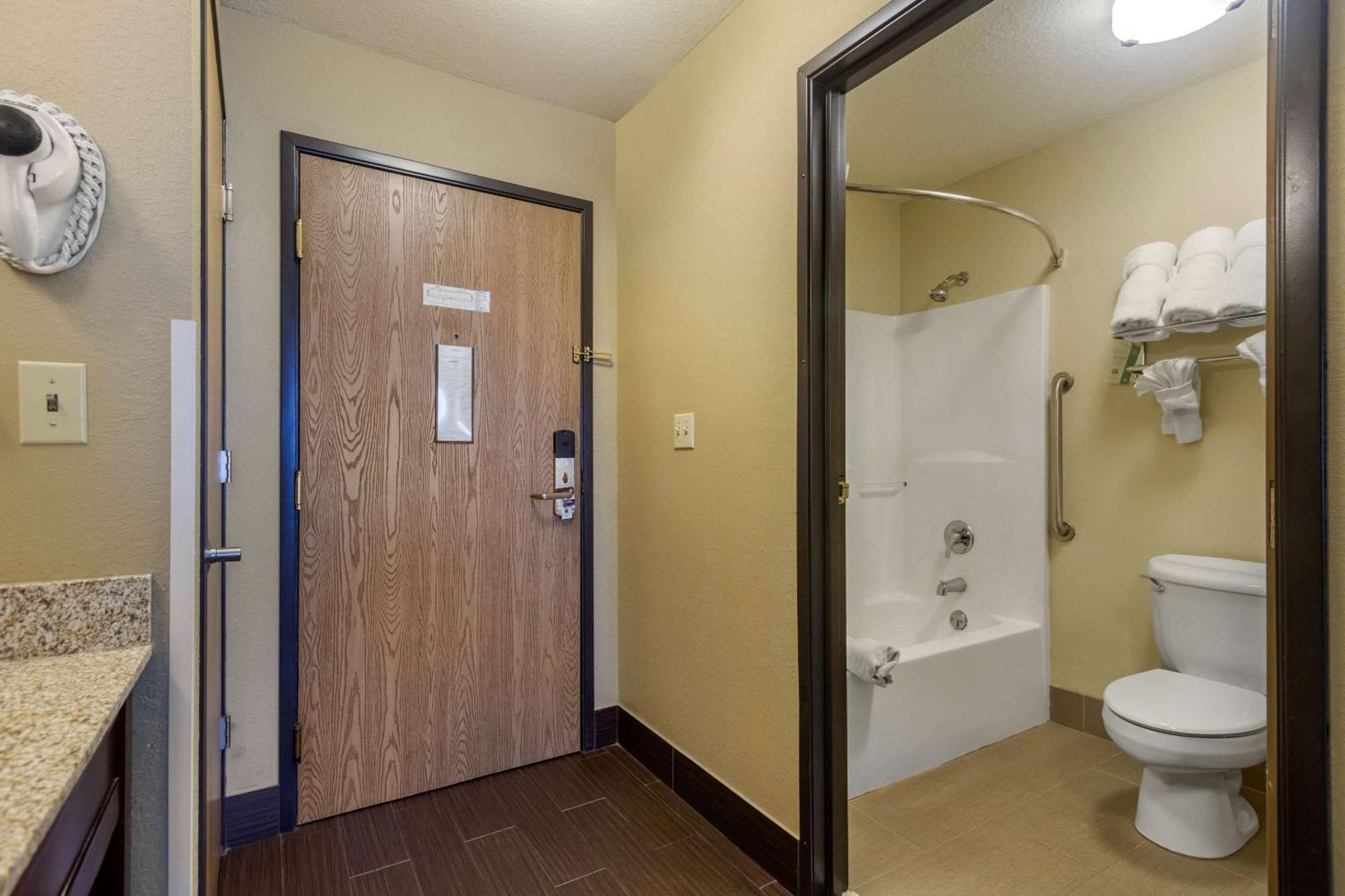 Comfort Inn & Suites Πίτσμπουργκ Εξωτερικό φωτογραφία