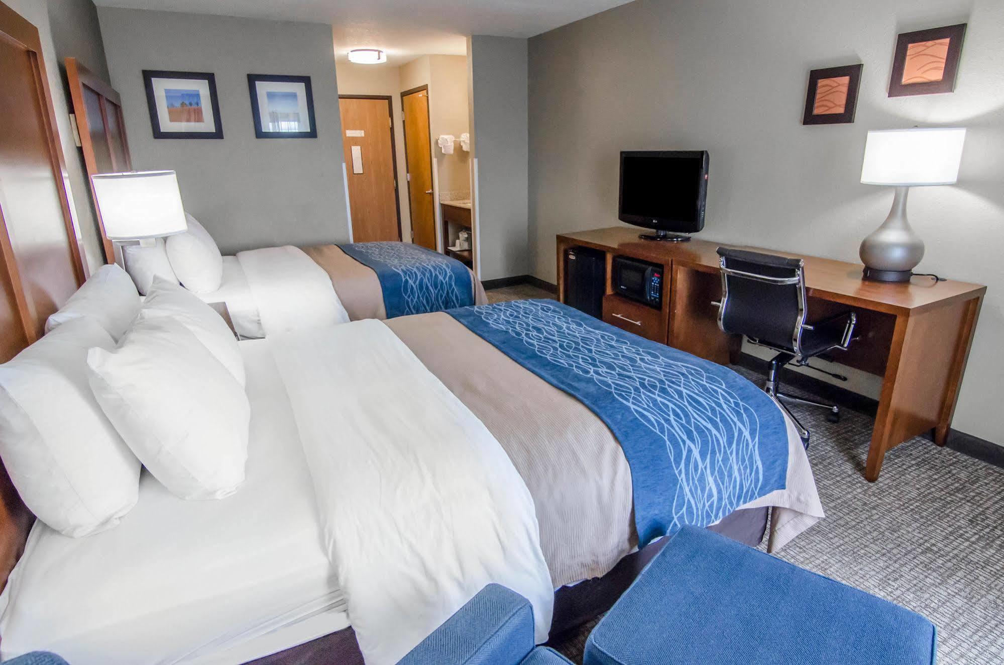 Comfort Inn & Suites Πίτσμπουργκ Εξωτερικό φωτογραφία