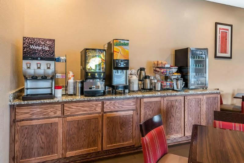 Comfort Inn & Suites Πίτσμπουργκ Εξωτερικό φωτογραφία
